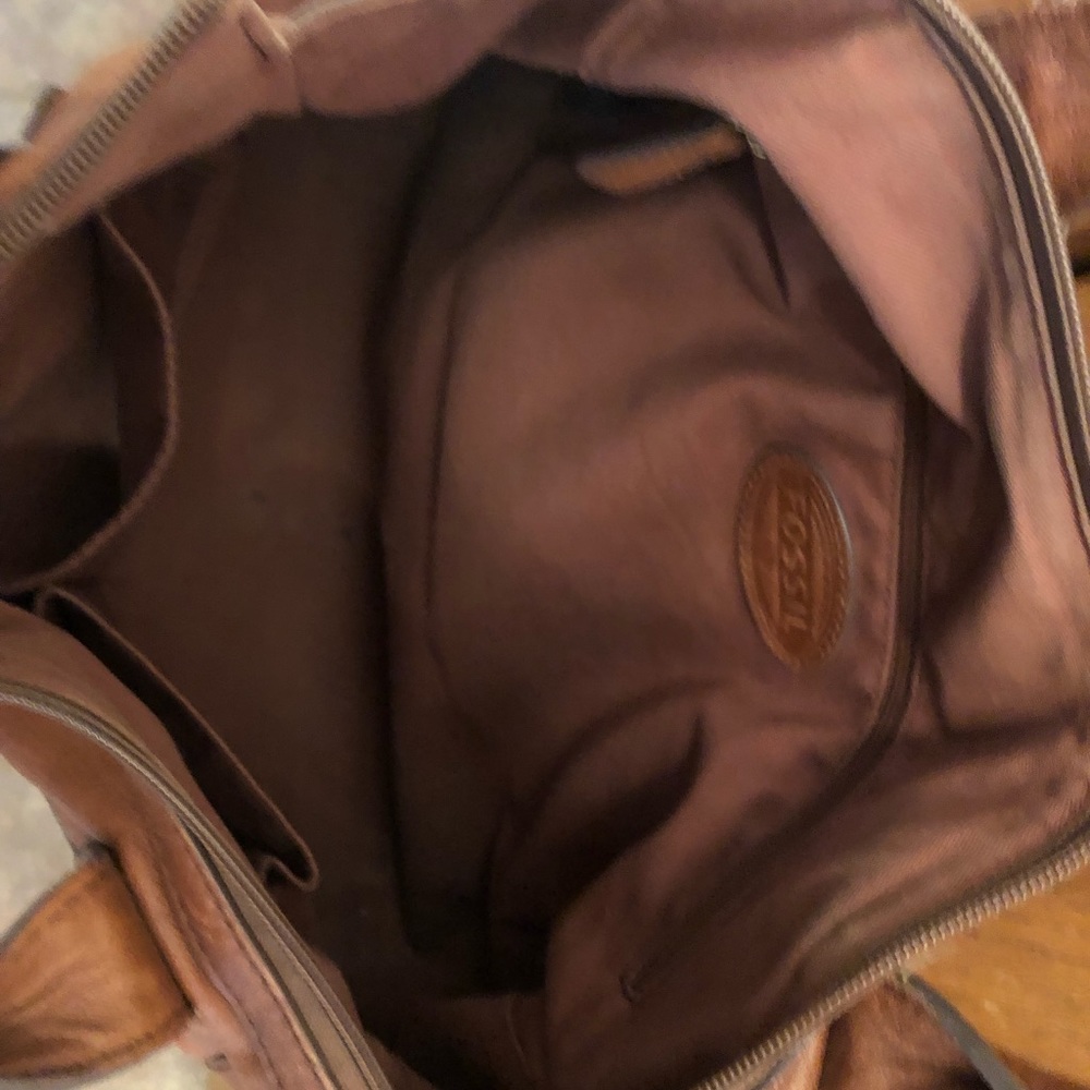 Fossil purse
